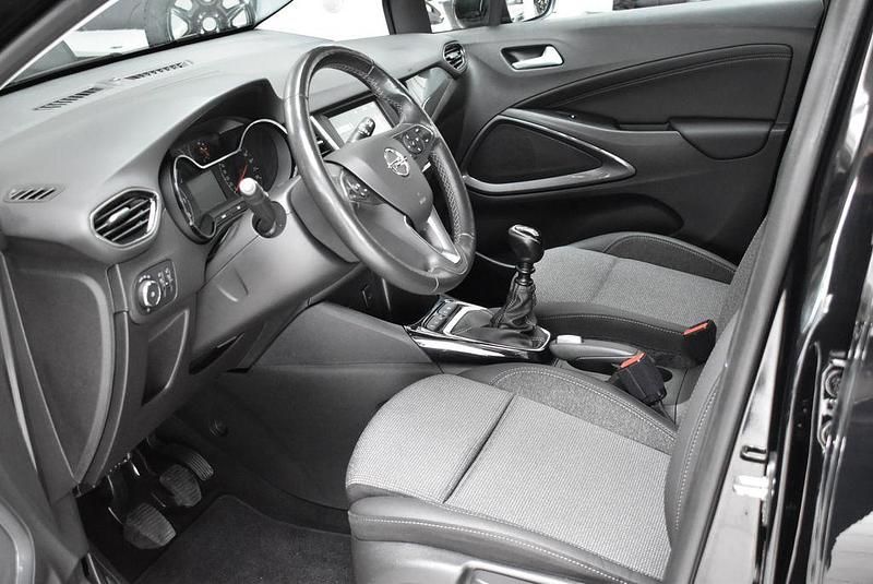 Gebraucht Opel Crossland Elegance 110 PS (80 kW) 2022 Karbon schwarz met. SUV