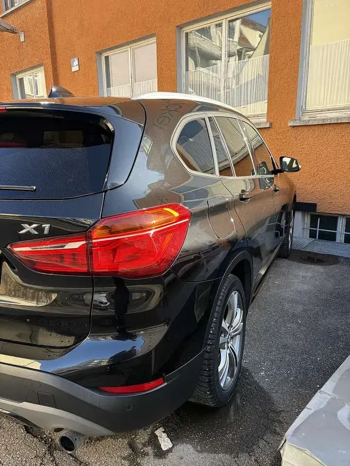 Gebraucht BMW X1 Sport Line 190 PS (139 kW) 2016 Schwarz SUV