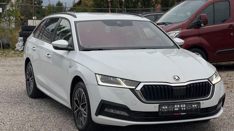 Weiß Gebraucht 2022 Skoda Octavia Ambition Kombi | 16.999 € (Fairer Preis) - Bild 1/4