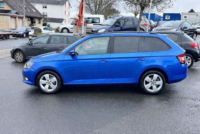 Gebraucht Skoda Fabia Style 110 PS (80 kW) 2018 Blau Kombi