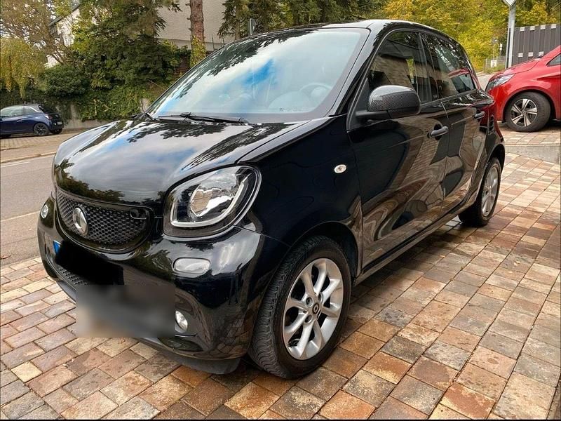 Gebraucht Smart ForFour Passion 90 PS (66 kW) 2019 Schwarz Kleinwagen