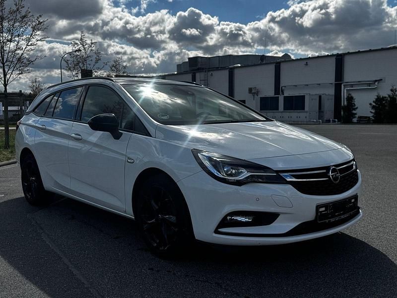 Gebraucht Opel Astra 150 PS (110 kW) 2018 Weiß Kombi