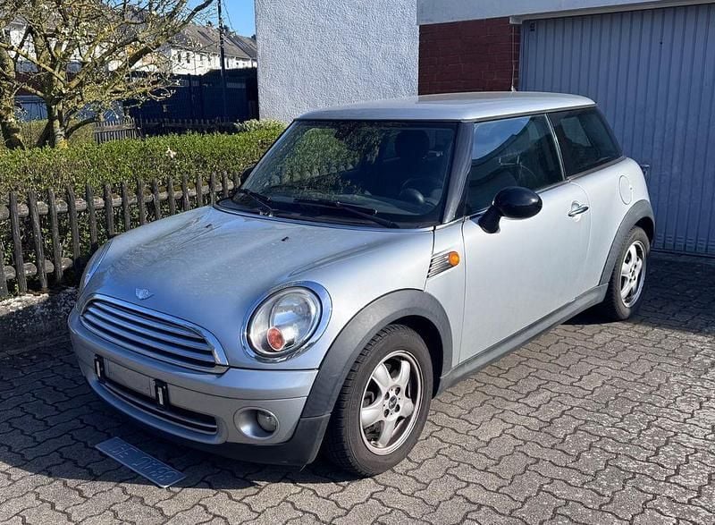 Usado Mini ONE 95 HP (69 kW) 2007 Prateado Citadino