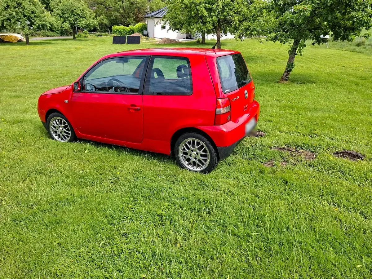 Gebraucht VW Lupo 61 PS (44 kW) 2000 Rot Kleinwagen