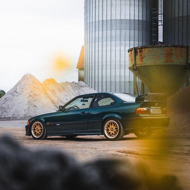 Gebraucht BMW 318 1998 Grün Coupé