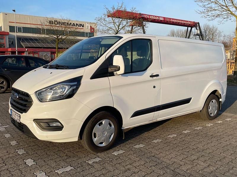 Gebraucht Ford Transit Custom 105 PS (77 kW) 2018 Weiß Van / Kleinbus