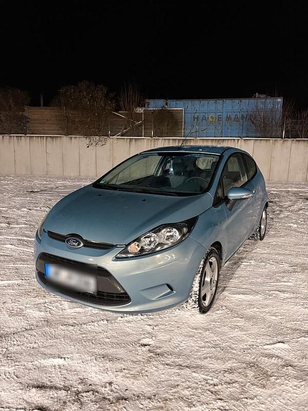 Gebraucht Ford Fiesta 90 PS (66 kW) 2009 Blau Kleinwagen