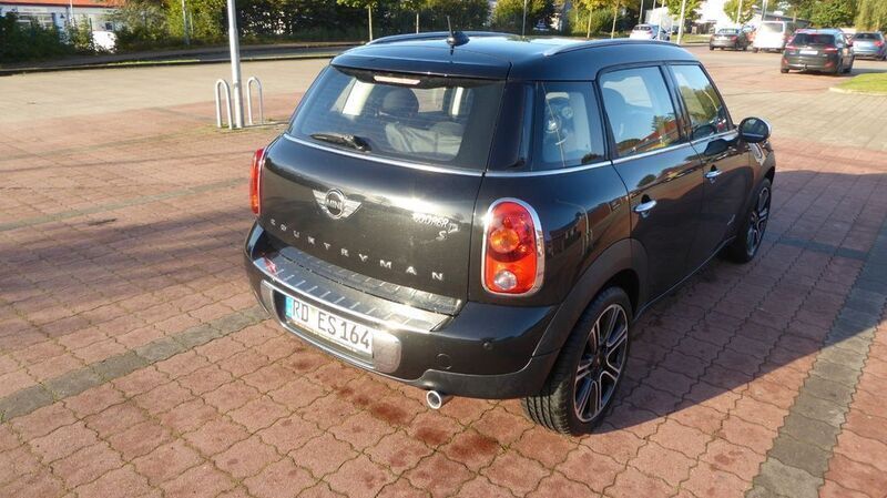 Schwarz Gebraucht 2013 Mini Cooper D Countryman SUV | 8.650 € (Guter Preis) - Bild 1/4