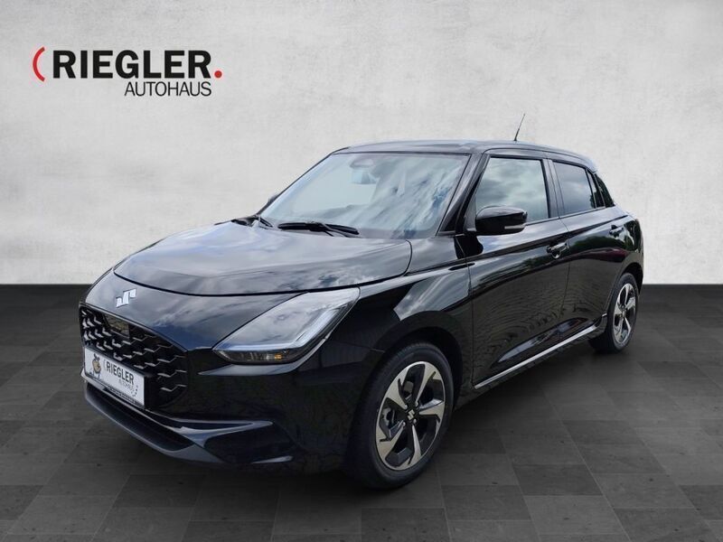 Neu Suzuki Swift Comfort+ 83 PS (61 kW) 2025 Schwarz Kleinwagen