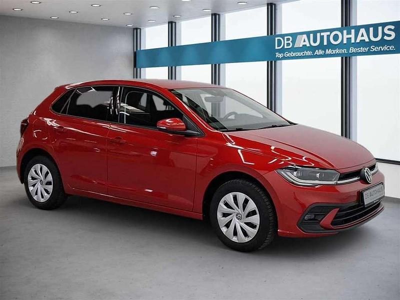 Second-hand VW Polo Life 110 CP (80 kW) 2024 Roșu Hatchback