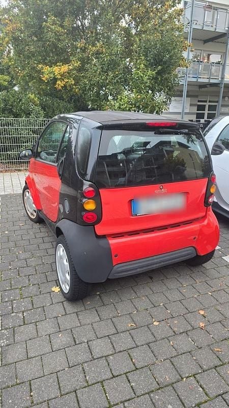 Rot Gebraucht 2001 Smart ForTwo Coupé Pure Coupé | 650 € (Superpreis) - Bild 1/4