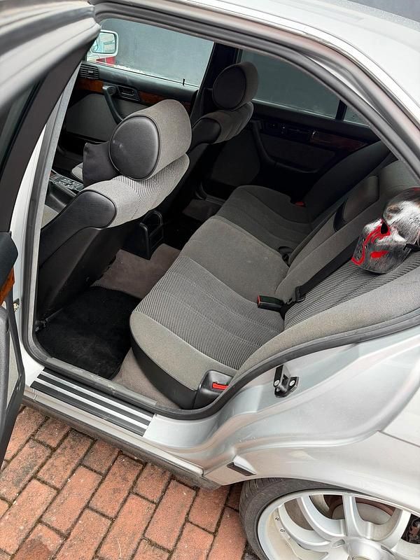 Gebraucht BMW 525 170 PS (125 kW) 1990 Silber Limousine