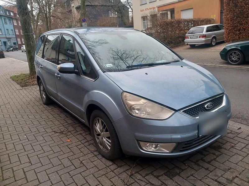 Gebraucht Ford Galaxy 140 PS (102 kW) 2008 Blau Van / Kleinbus