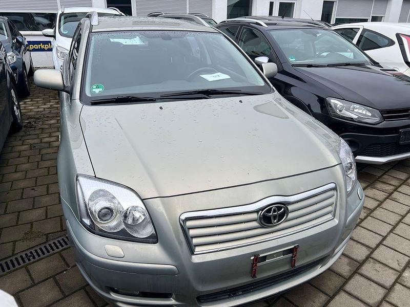 Gebraucht Toyota Avensis 129 PS (94 kW) 2005 Grau Kombi