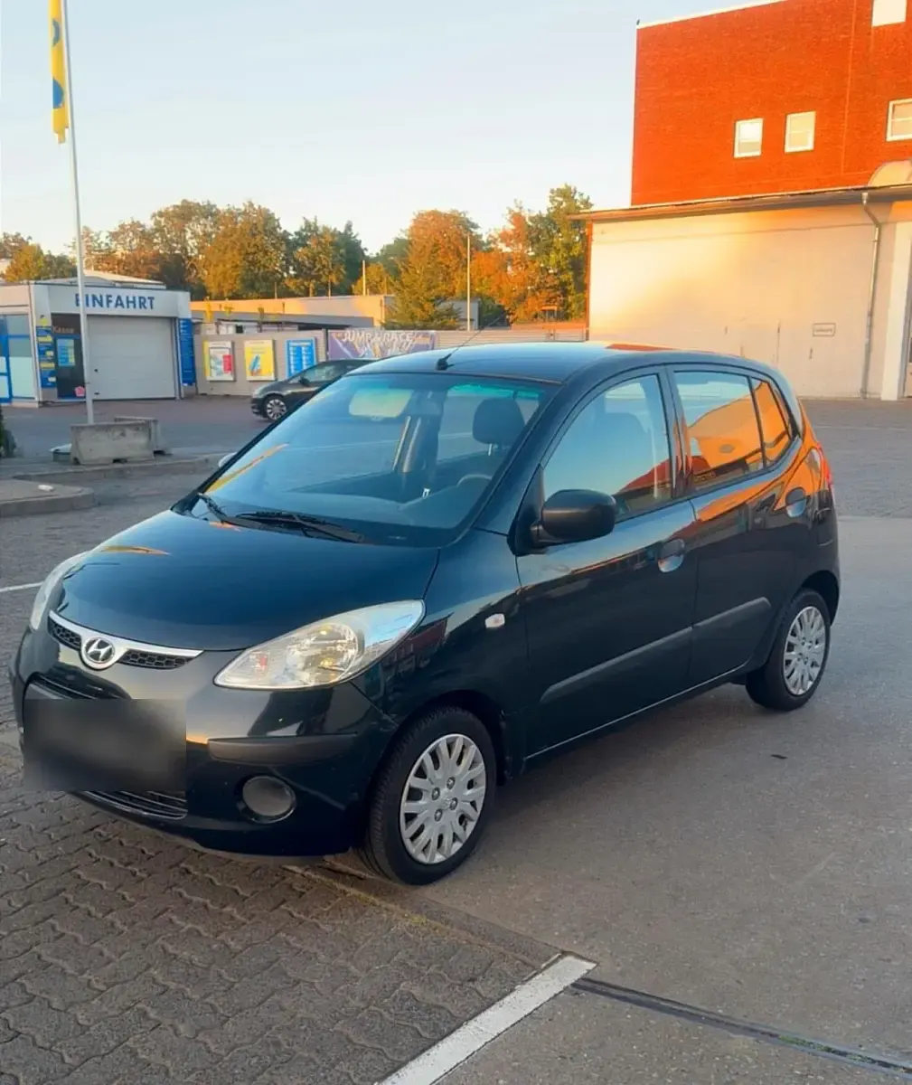 Gebraucht Hyundai i10 67 PS (49 kW) 2008 Schwarz Kleinwagen