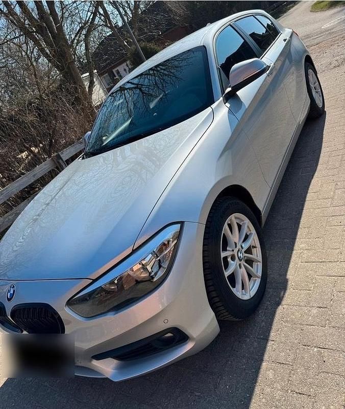 Gebraucht BMW 116 116 PS (85 kW) 2018 Grau Kleinwagen