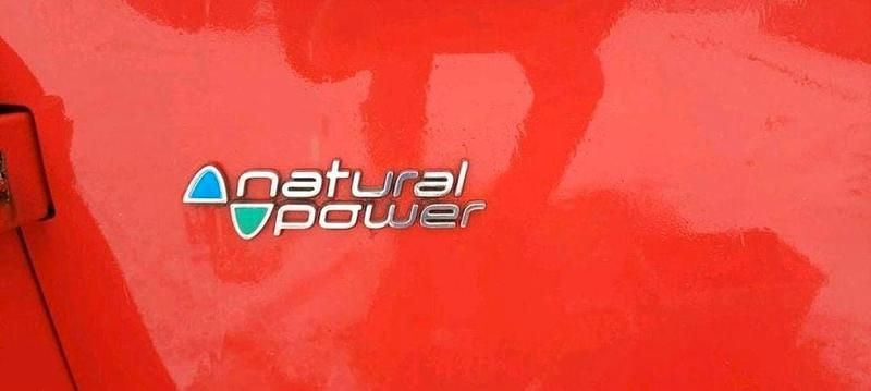 Gebraucht Fiat Doblò Emotion 95 PS (69 kW) 2011 Rot Van / Kleinbus