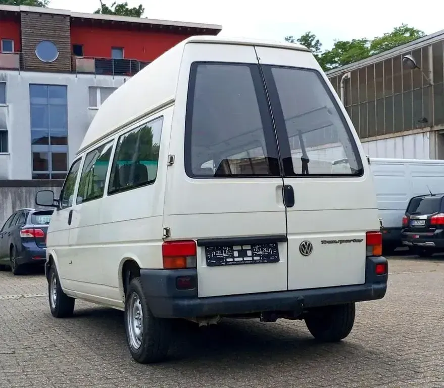 Gebraucht VW Caravelle 68 PS (50 kW) 2000 Weiß Van