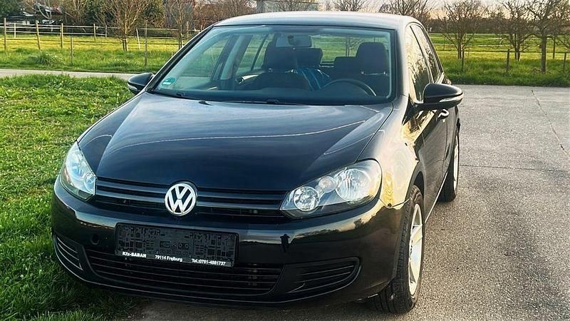 Gebraucht VW Golf VI Trendline 105 PS (77 kW) 2010 Schwarz Kleinwagen