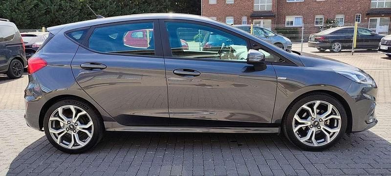 Gebraucht Ford Fiesta ST-Line 125 PS (91 kW) 2020 Magneticgrau (metallic) Kleinwagen
