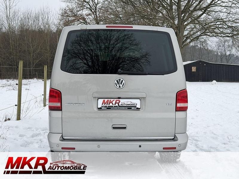 Gebraucht VW T5 Team 179 PS (131 kW) 2011 Gelb Van