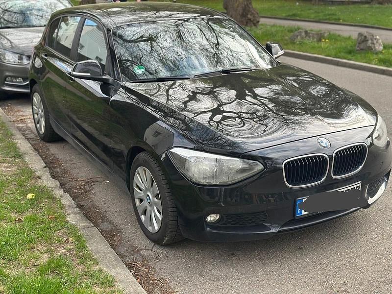 Second-hand BMW 116 116 CP (85 kW) 2012 Negru Hatchback