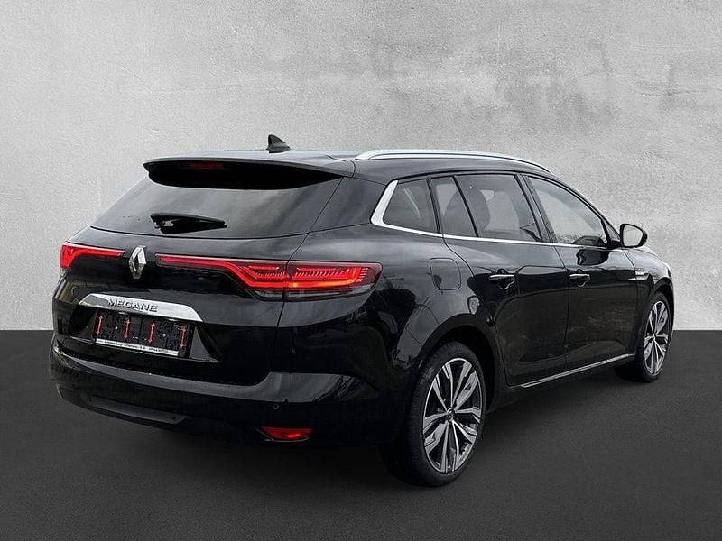 Gebraucht Renault Mégane IV Techno 140 PS (102 kW) 2023 Schwarz Limousine