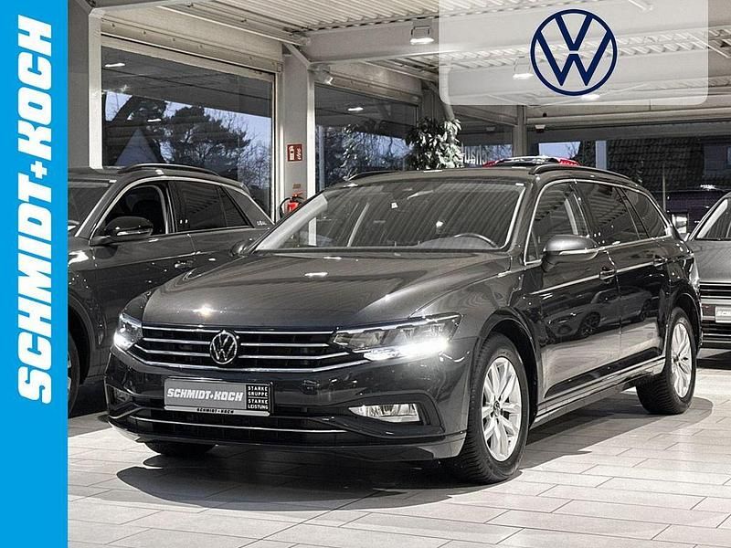Grau Gebraucht 2022 VW Passat Business Kombi | 25.990 € (Fairer Preis) - Bild 1/4