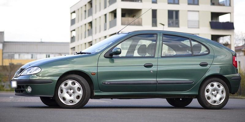 Brugt Renault Mégane II 107 HK (78 kW) 2002 Grøn Sedan