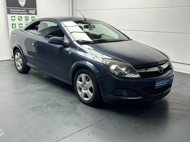 Gebraucht Opel Astra Edition 105 PS (77 kW) 2006 Blau Coupé