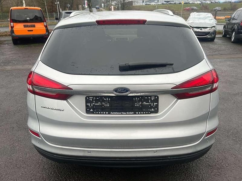 Gebraucht Ford Mondeo Business Edition 150 PS (110 kW) 2019 Silber Kombi