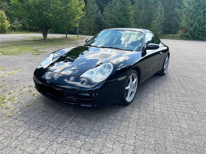 Schwarz Gebraucht 2003 Porsche 911 Carrera Coupé | 29.900 € (Superpreis) - Bild 1/4