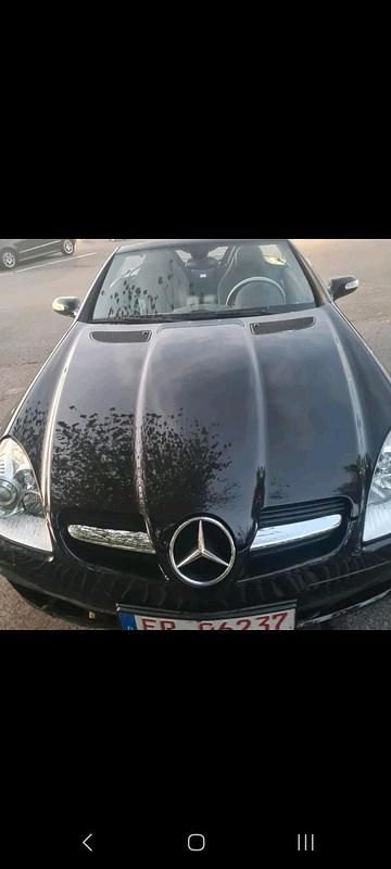 Schwarz Gebraucht 2006 Mercedes SLK200 Cabrio | 10.500 € (Fairer Preis) - Bild 1/4