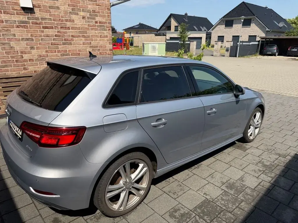 Gebraucht Audi A3 S-Line 204 PS (150 kW) 2020 Silber Limousine