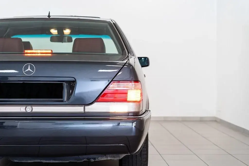 Gebraucht Mercedes S320 231 PS (169 kW) 1993 Schwarz Limousine