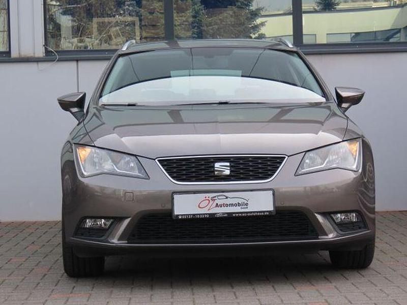 Gebraucht Seat Leon ST 125 PS (91 kW) 2014 Grau Kombi