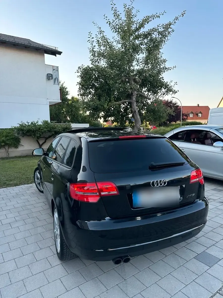 Gebraucht Audi A3 Attraction 160 PS (117 kW) 2008 Schwarz Kleinwagen