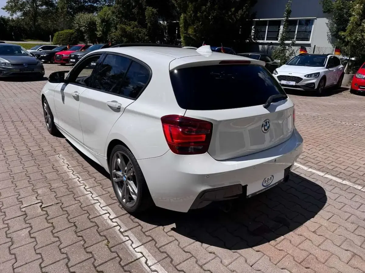 Gebraucht BMW 135 320 PS (235 kW) 2015 Alpinweiss iii Kleinwagen