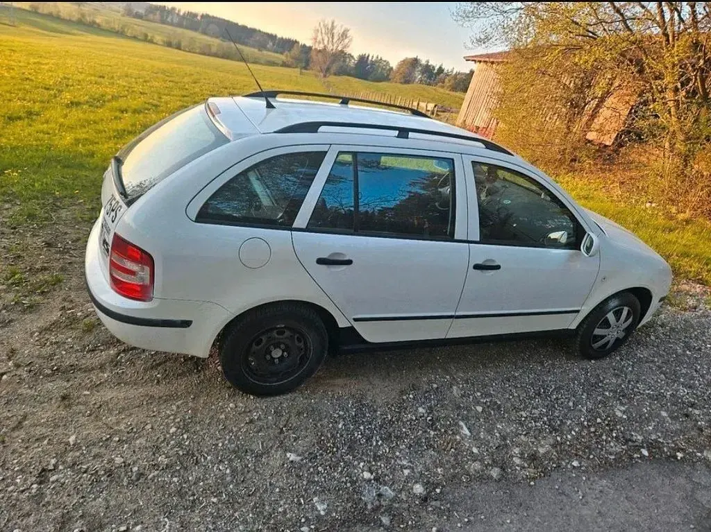 Gebraucht Skoda Fabia 75 PS (55 kW) 2005 Weiß Limousine