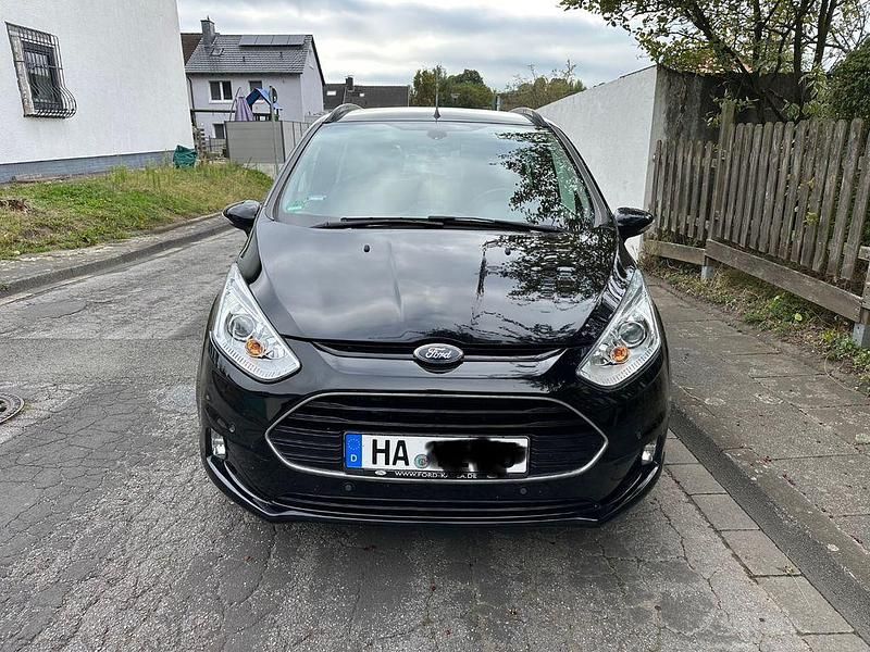 Gebraucht Ford B-MAX Titanium 125 PS (91 kW) 2017 Schwarz Van / Kleinbus