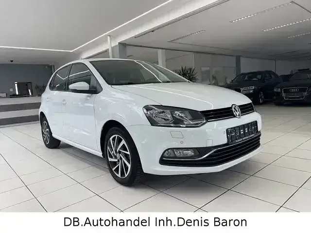 Gebraucht VW Polo Sound 75 PS (55 kW) 2017 Pure white Limousine