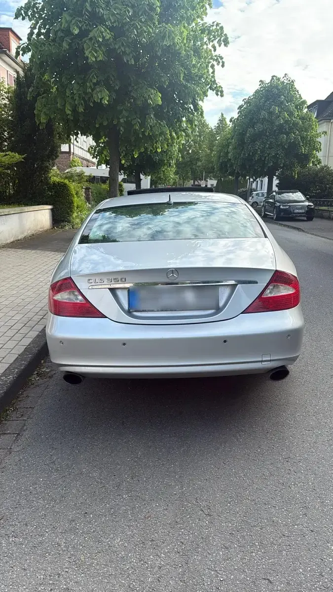 Gebraucht Mercedes CLS350 272 PS (200 kW) 2005 Silber Coupé