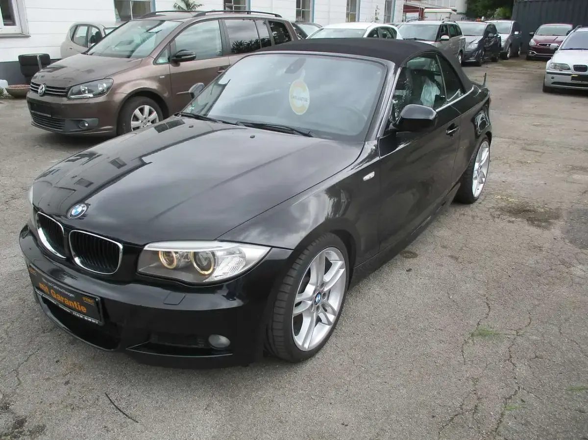 Gebraucht BMW 118 Cabriolet M Sport 143 PS (105 kW) 2011 Black sapphire metallic Cabrio
