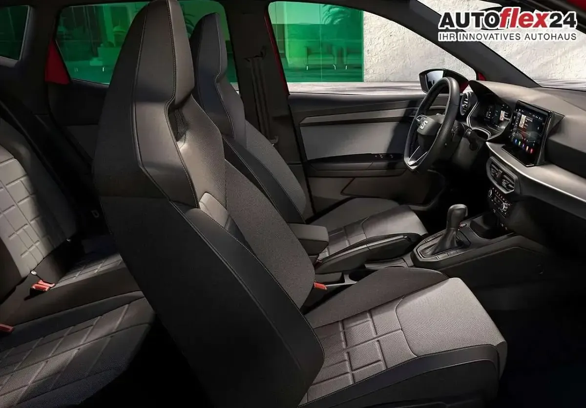 Neu Seat Arona FR 116 PS (85 kW) 2026 Fiord blau / dachfarbe s... SUV