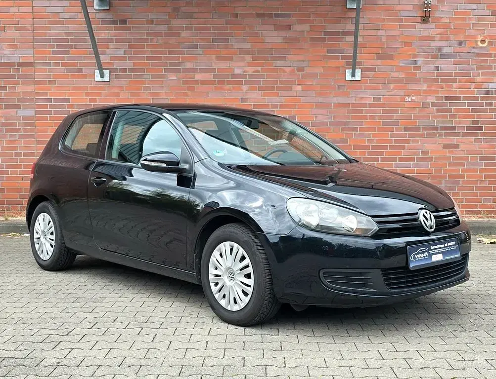 Gebraucht VW Golf VII Trendline 86 PS (63 kW) 2012 Schwarz Limousine
