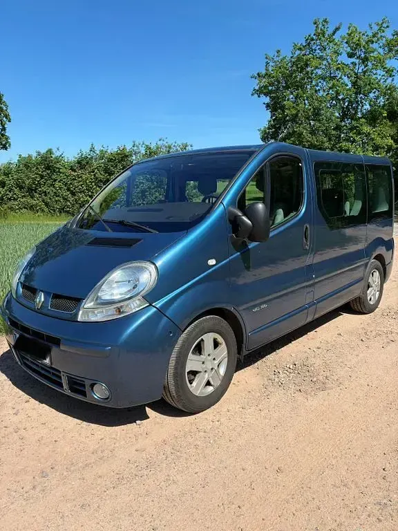 Gebraucht Renault Trafic 135 PS (99 kW) 2006 Blau Van / Kleinbus