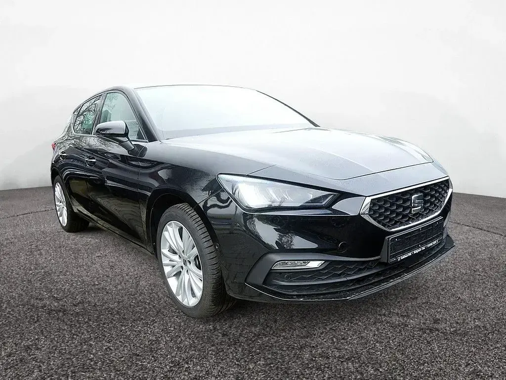 Gebraucht Seat Leon Style 150 PS (110 kW) 2024 Schwarz Limousine