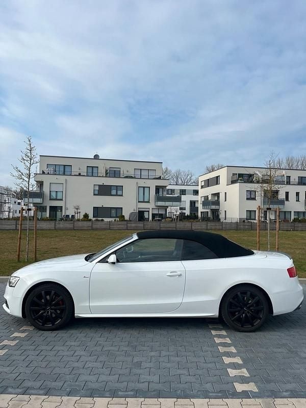 Gebraucht Audi A5 Cabriolet Comfort 174 PS (127 kW) 2016 Weiß Cabrio
