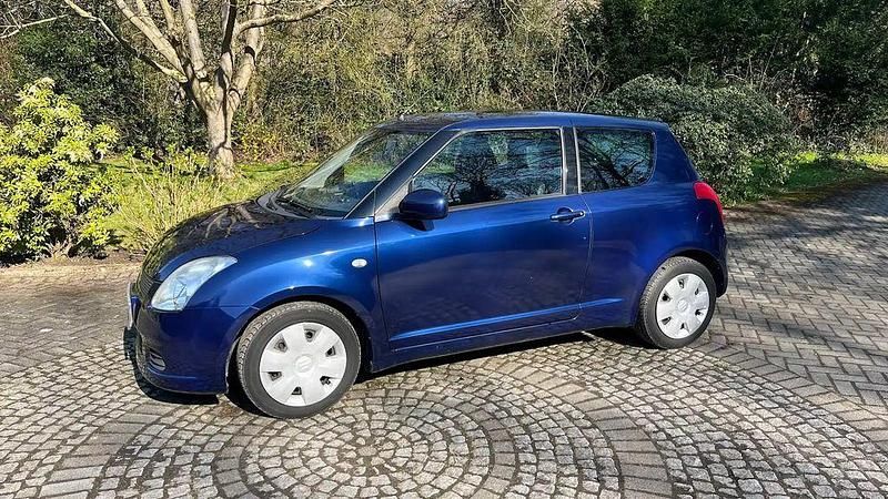 Gebraucht Suzuki Swift 92 PS (67 kW) 2007 Blau Kleinwagen
