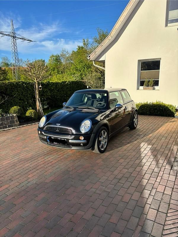 Usata Mini ONE 89 CV (65 kW) 2002 Nero Utilitaria